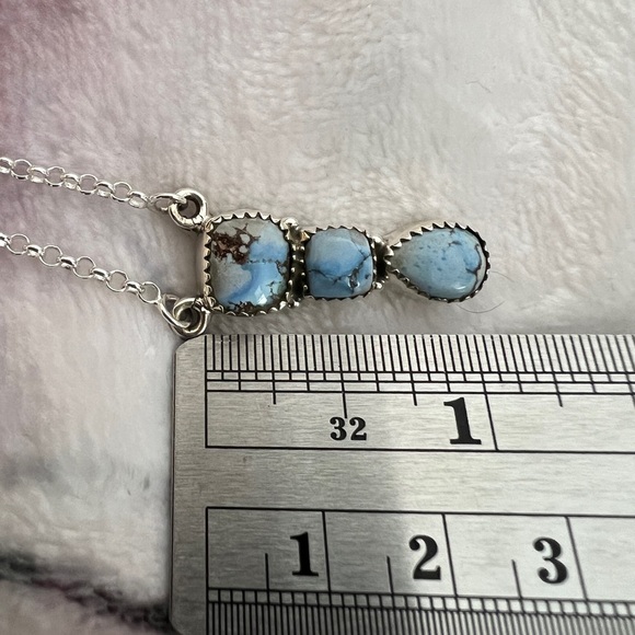 ❤️ Golden Hills Turquoise 3 Stone Navajo 925 Necklace Pendant 18+2” 8.8gms - Picture 6 of 12